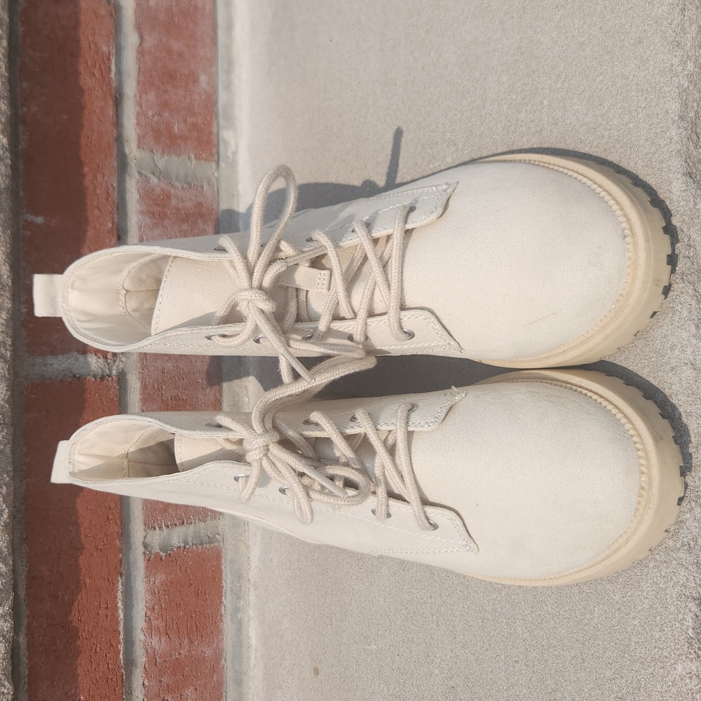 Girls Lace-up Ankle Bootie